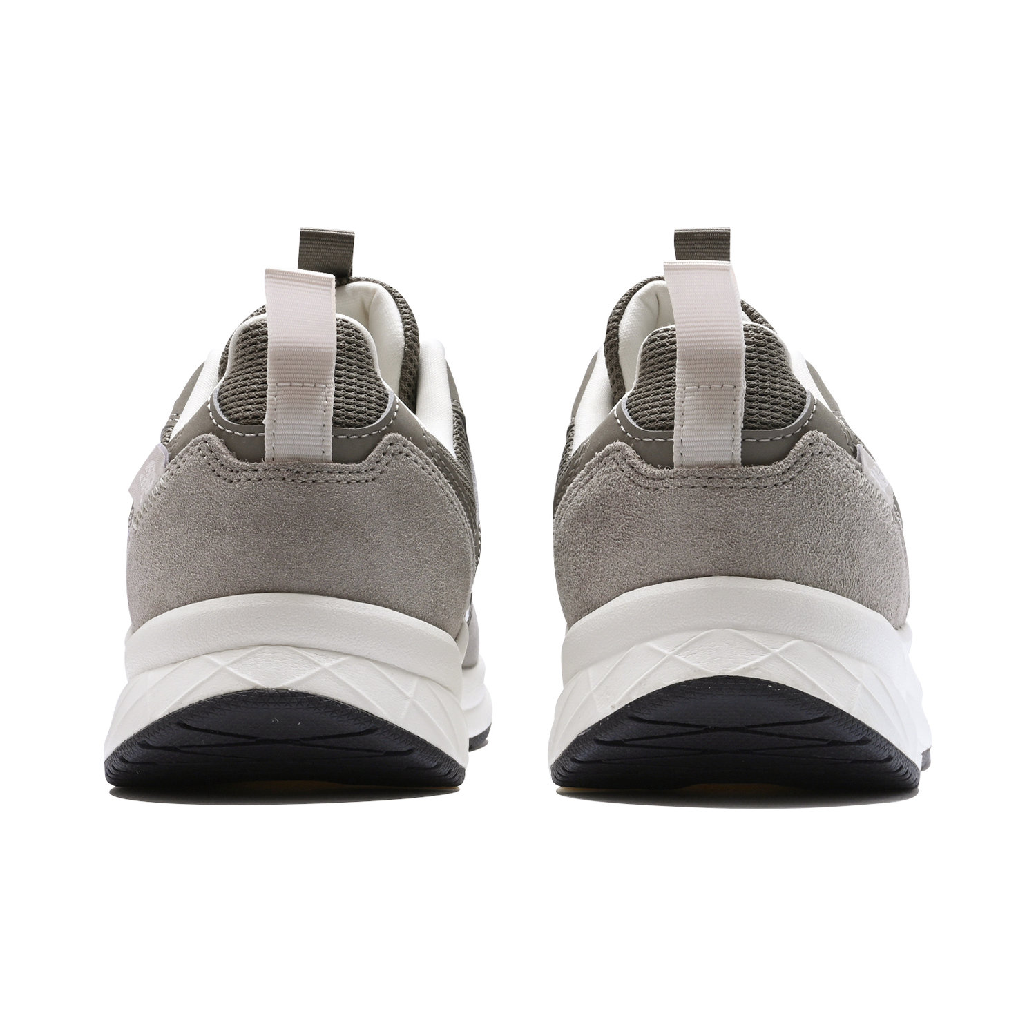 UA900 image number null