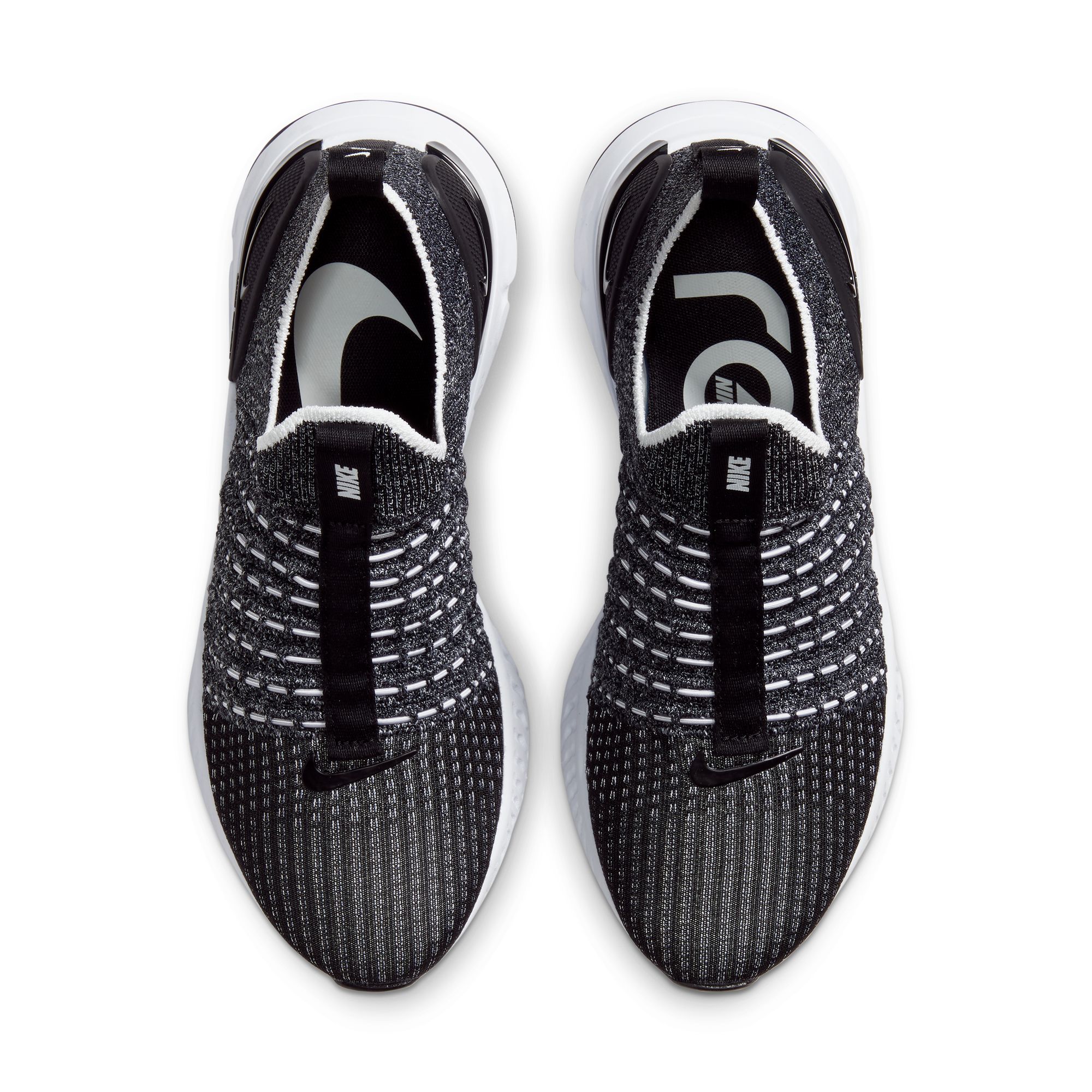 NIKE REACT PHANTOM RUN FLYKNIT 2 image number null