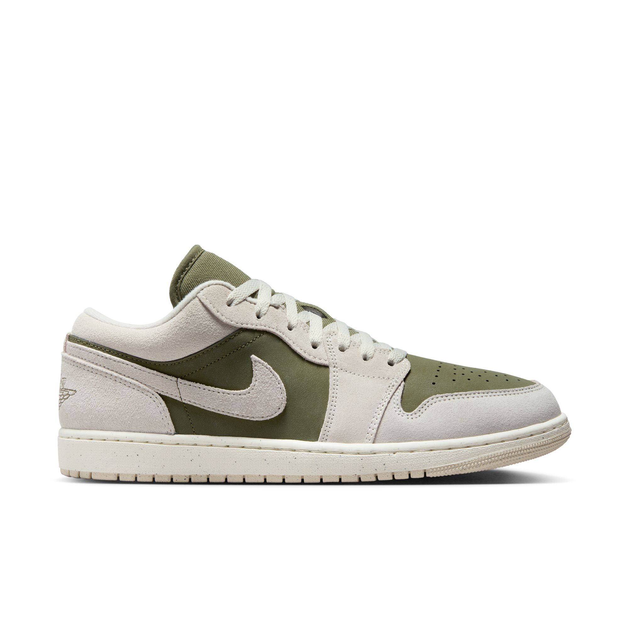 AIR JORDAN 1 LOW SE image number null