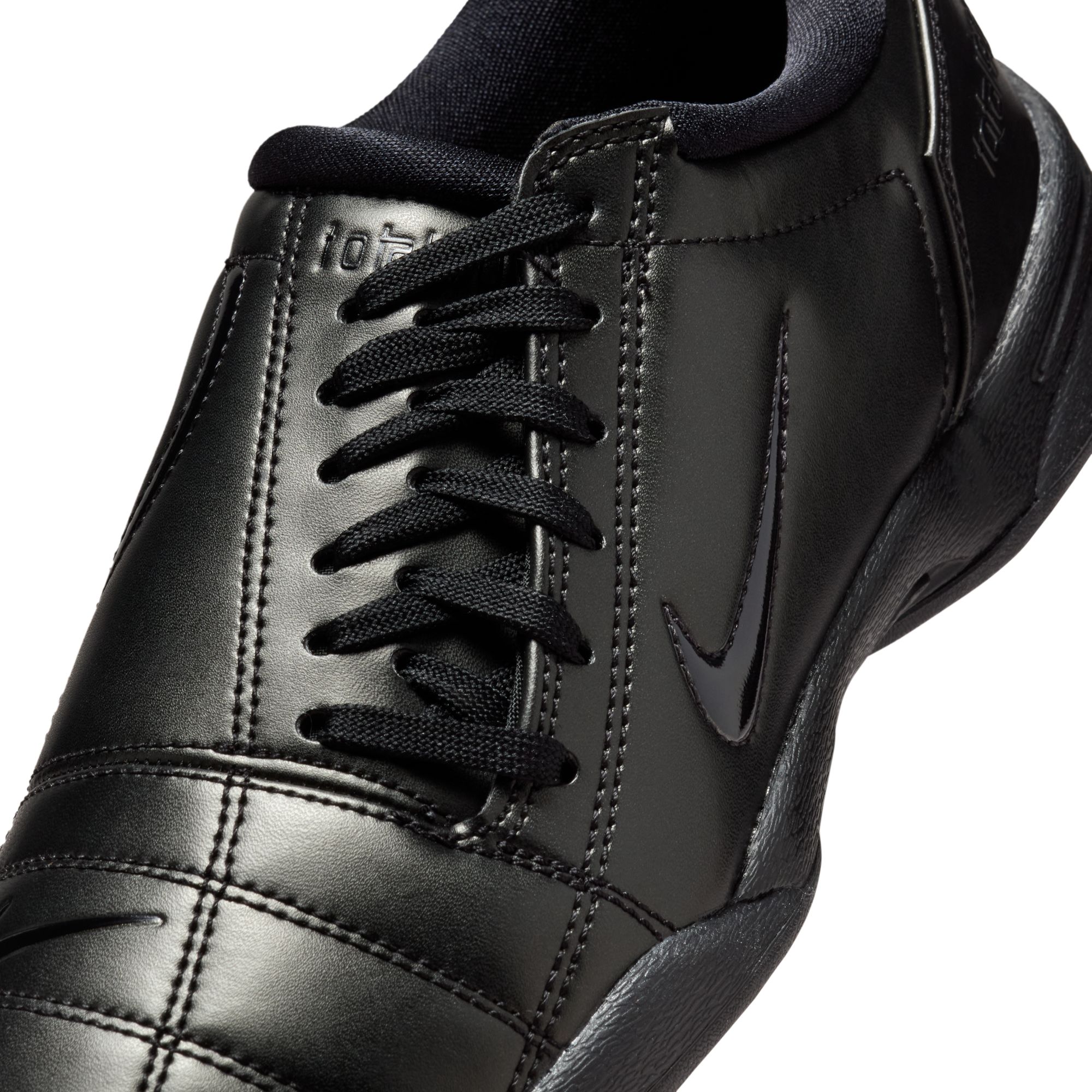 Nike Total 90 image number null